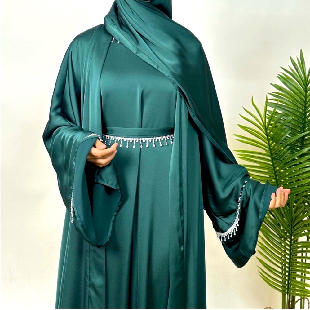 Mariam’s collection luxury satin abaya set in green BRAND NEW Eid Ramadan